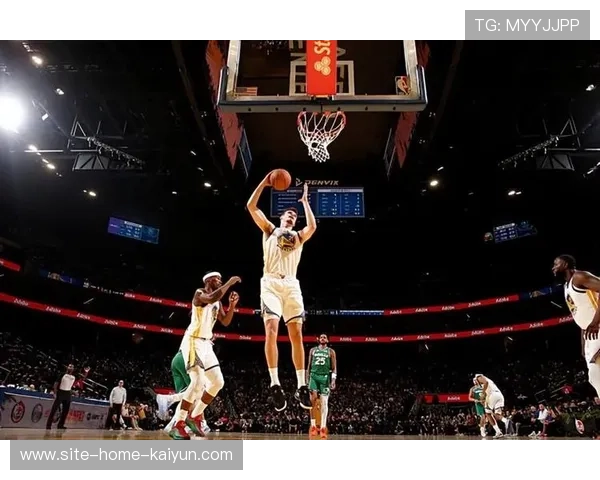 勇士三分命中率创赛季新高 客场作战仍能保持外线火力 勇士三分命中率创赛季新高 客场作战仍能保持外线火力